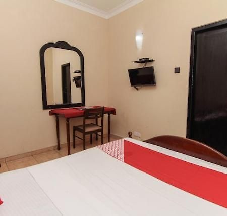 Eestee Rest Colombo Exterior photo