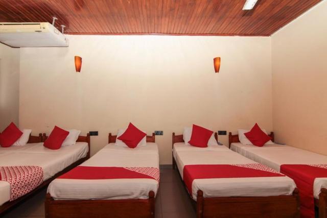 Eestee Rest Colombo Exterior photo
