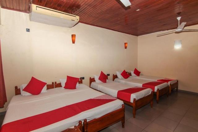 Eestee Rest Colombo Exterior photo